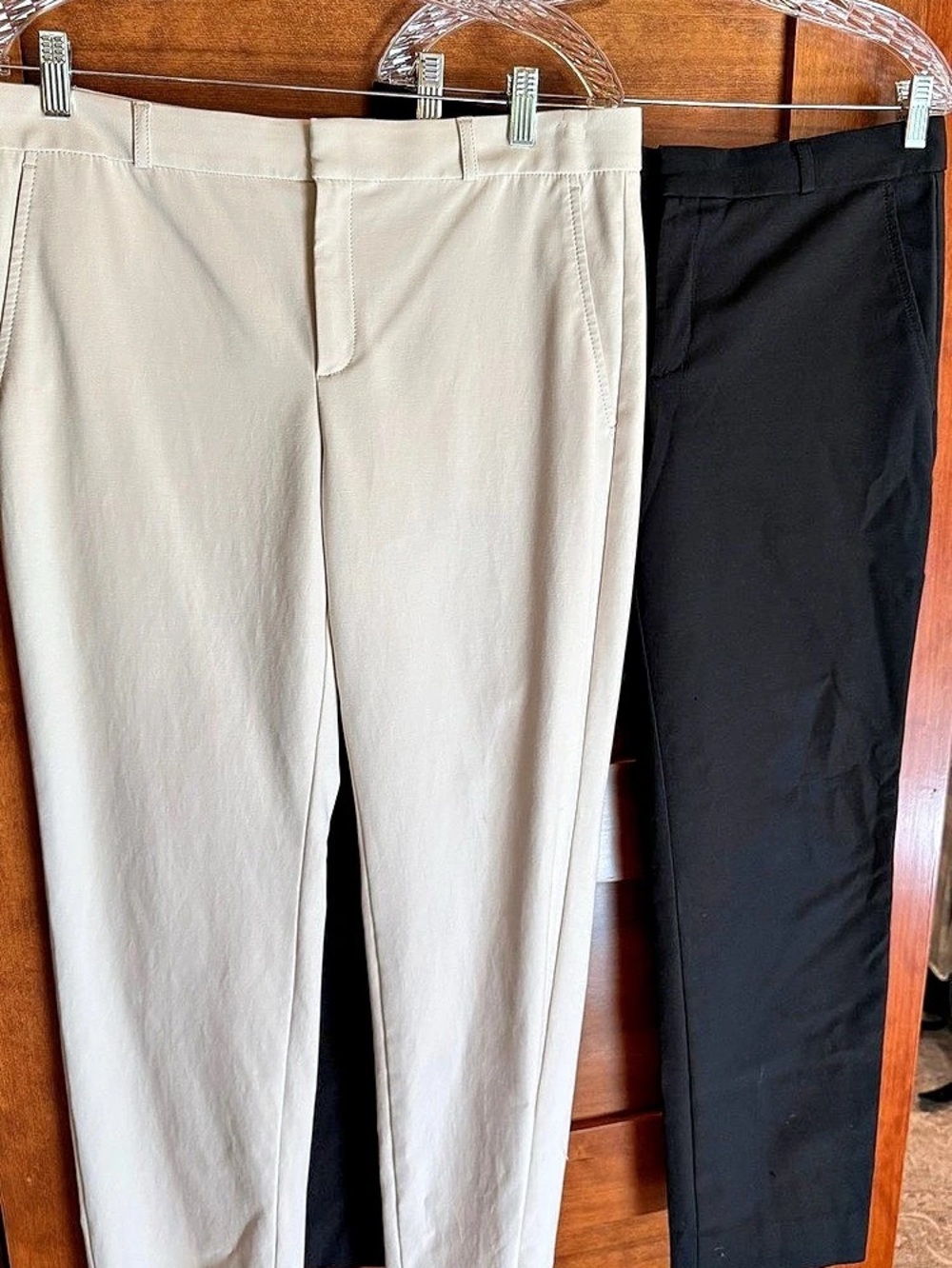 Banana Republic Ryan Straight Fit Pant Straight Leg Pants Size 10 OffWhite & Bla